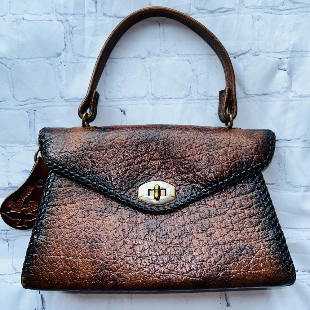 Vintage Leather Box Style Metal Clasp Hand Purse - Picture 2 of 10